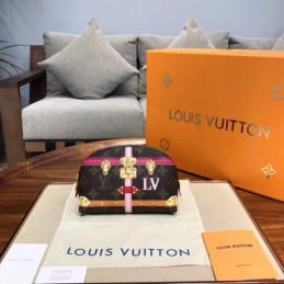Replica Louis Vuitton Cosmetic Pouch