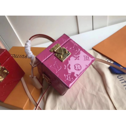 Replica Louis Vuitton Bleecker Box