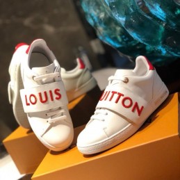 Replica Louis Vuitton Sneakers